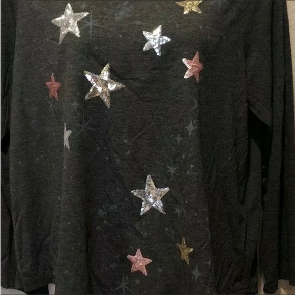 FINAL PRICE PRIOR TO DONATION
Stars sequins sparkle top long sleeve L - Picture 2 of 2
